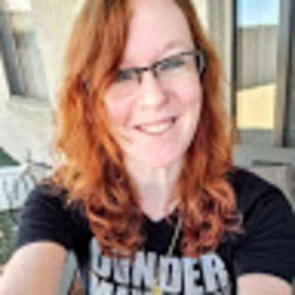 Meet your Posher, Emily - Picture 1 of 1